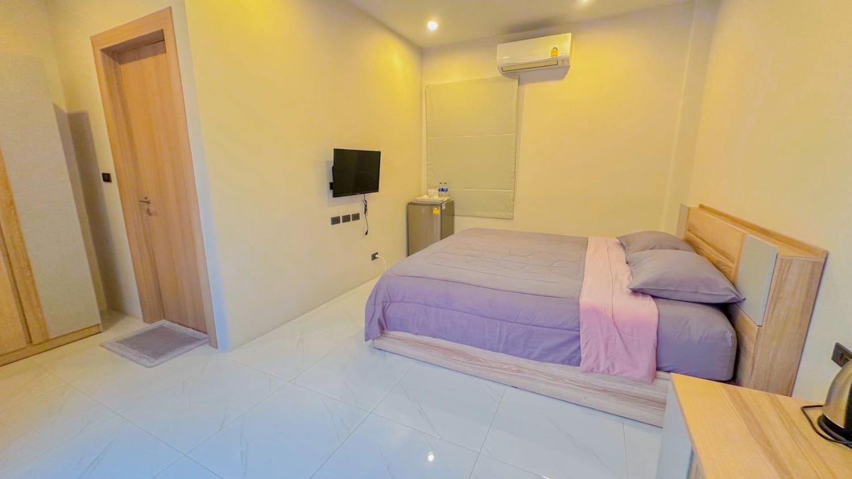 Hotel The Memories Hill Phuket à Thalang Extérieur photo