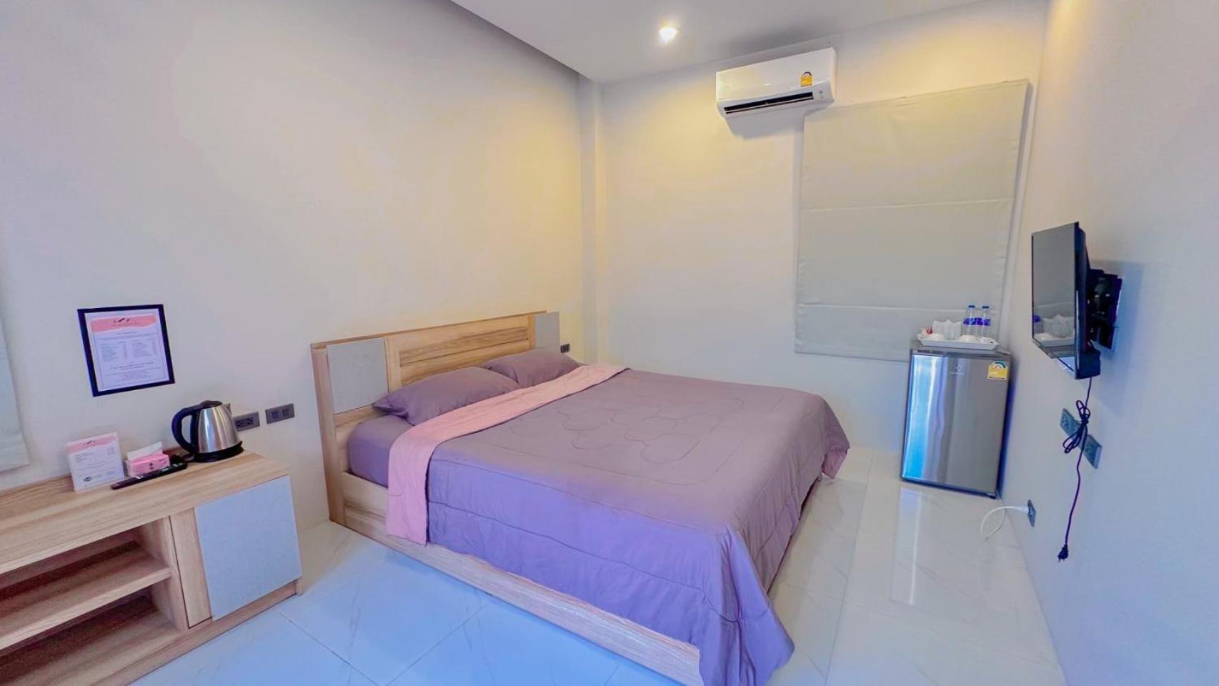 Hotel The Memories Hill Phuket à Thalang Extérieur photo